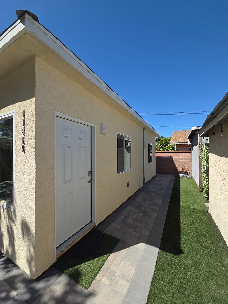 Furnished Finder property 1043562_1 photo 3