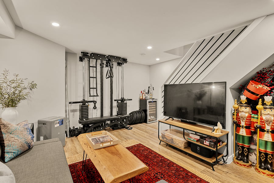 Furnished Finder property 1043586_1 photo 47