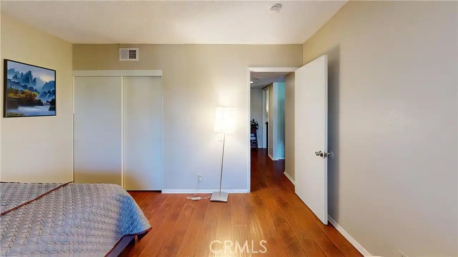 Furnished Finder property 1043597_1 photo 13