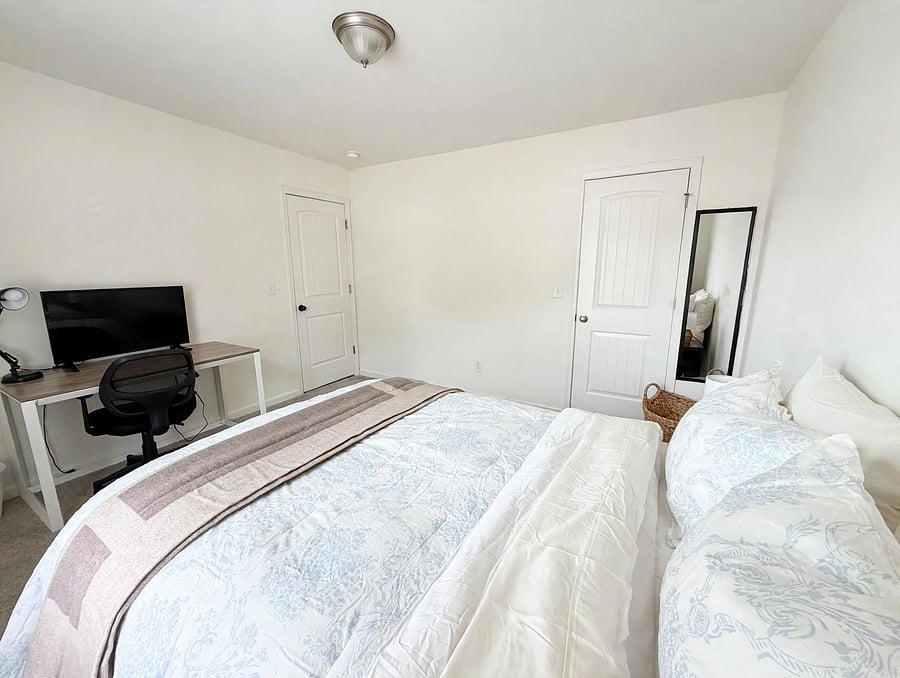 Furnished Finder property 1043601_1 photo 3