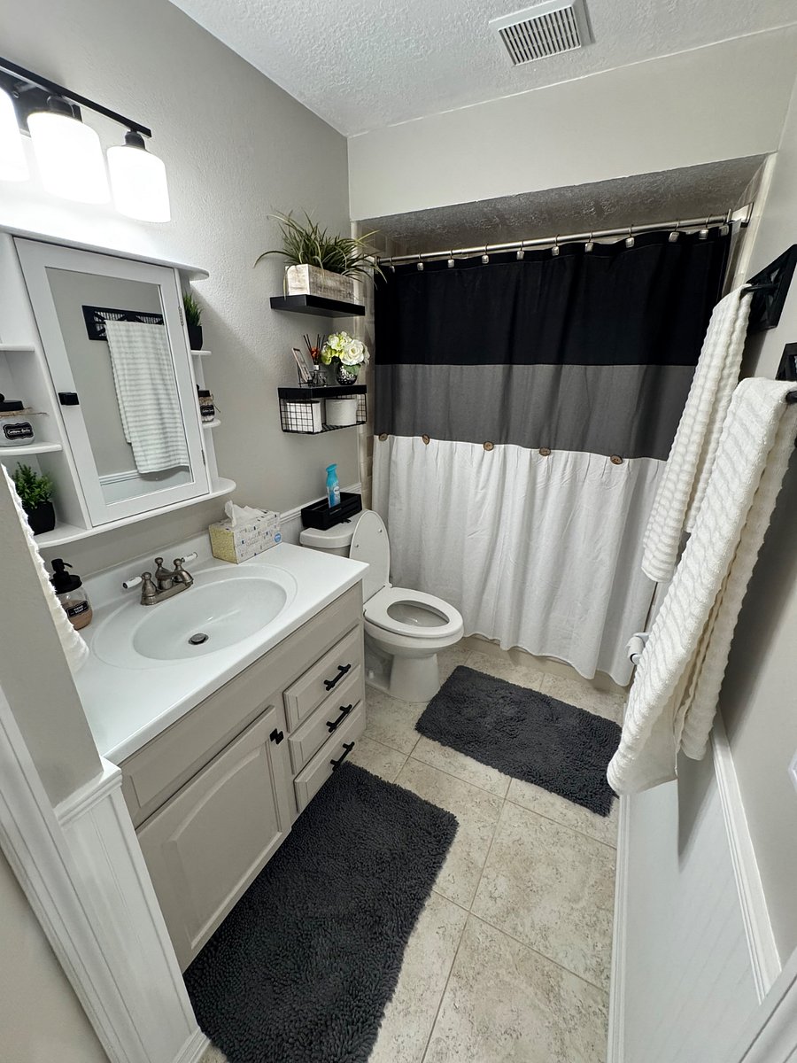 Furnished Finder property 1043603_1 photo 14