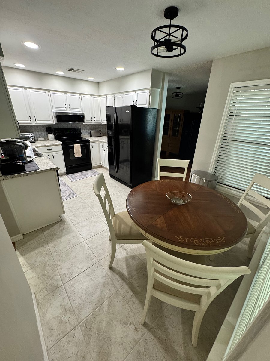 Furnished Finder property 1043603_1 photo 17