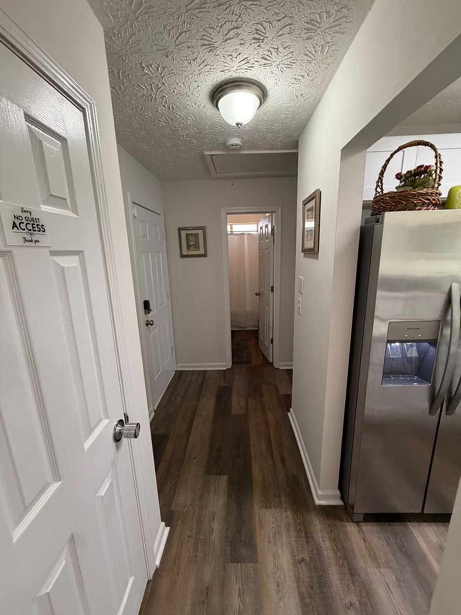 Furnished Finder property 1043608_1 photo 11