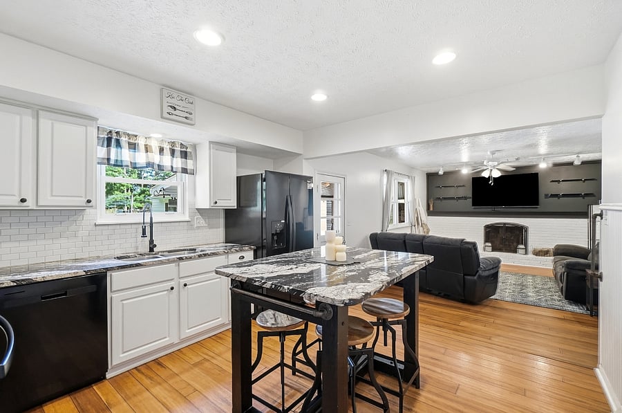 Furnished Finder property 1043619_1 photo 3