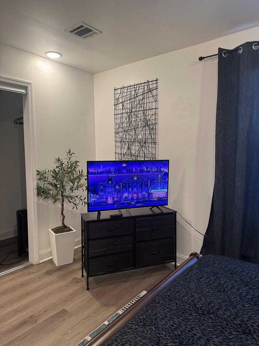 Furnished Finder property 1043623_1 photo 4