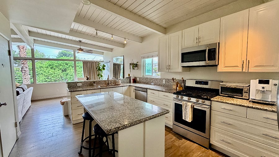 Furnished Finder property 1043650_1 photo 5