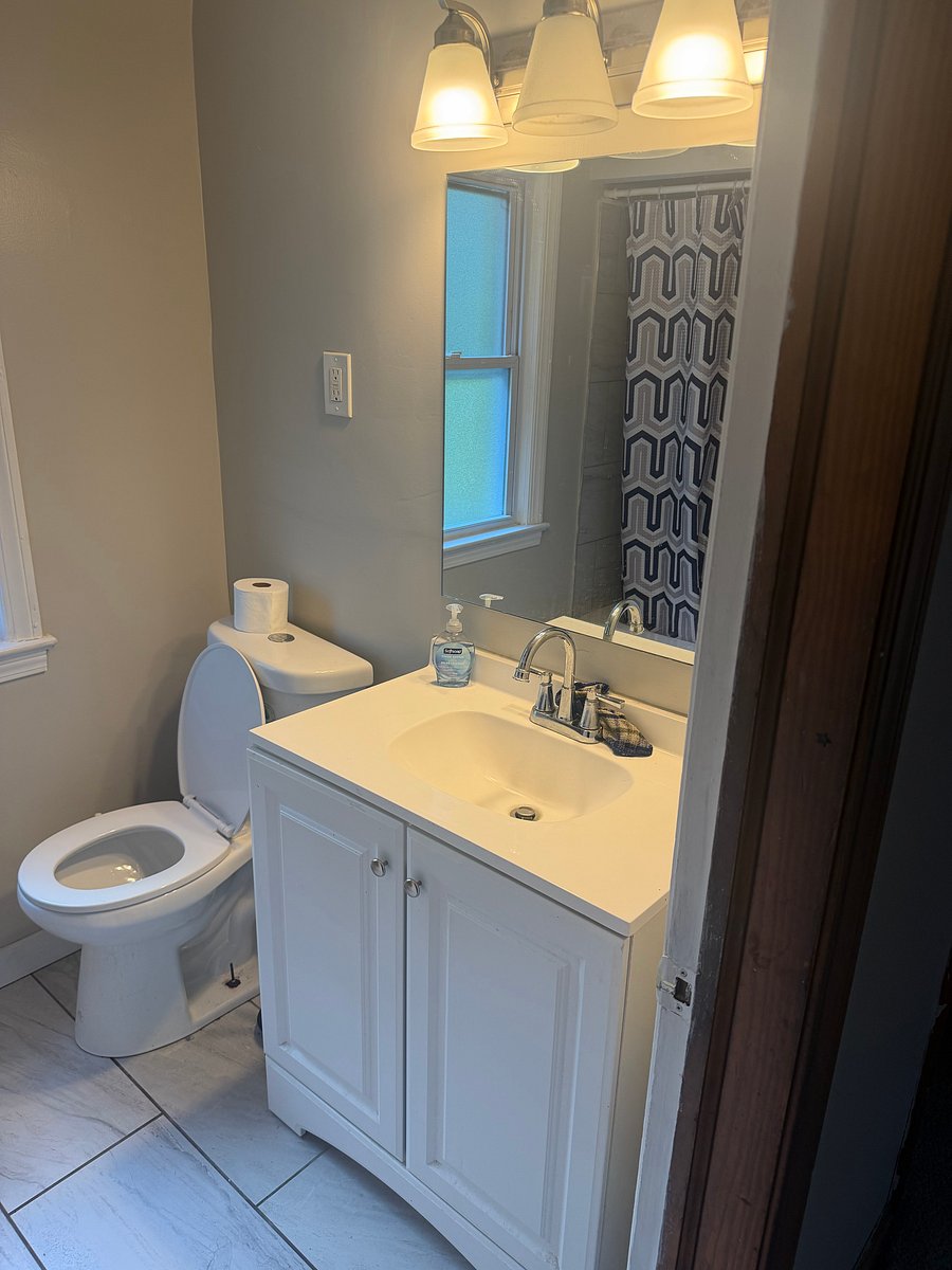Furnished Finder property 1043659_1 photo 12
