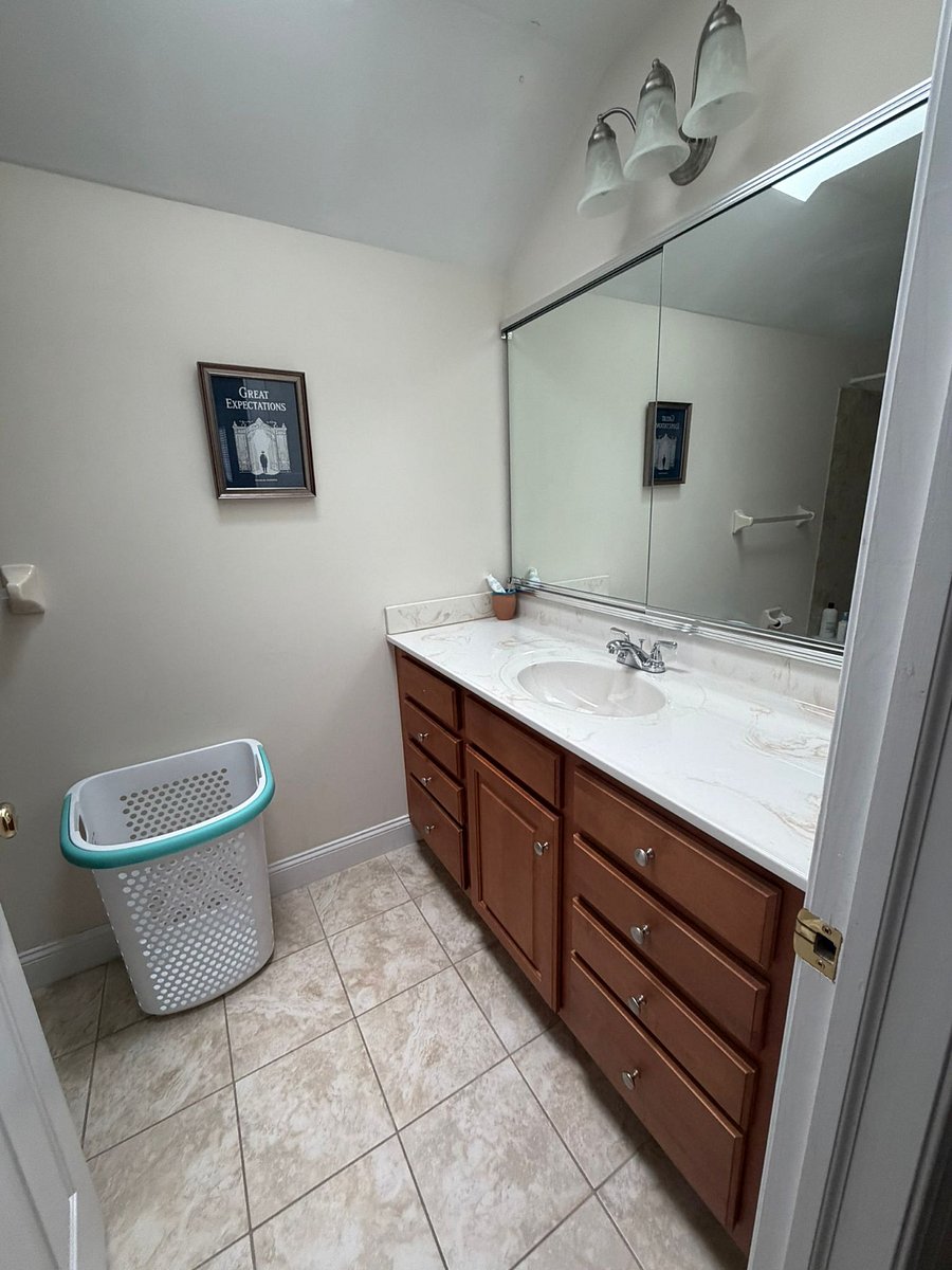 Furnished Finder property 1043672_1 photo 4