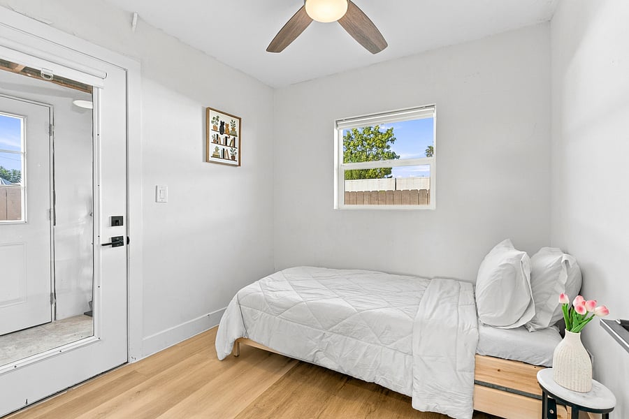 Furnished Finder property 1043686_1 photo 29