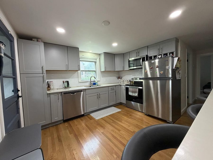 Furnished Finder property 1043692_1 photo 3