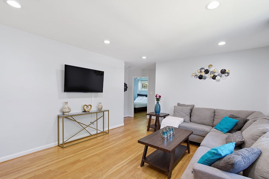 Furnished Finder property 1043697_1 photo 7