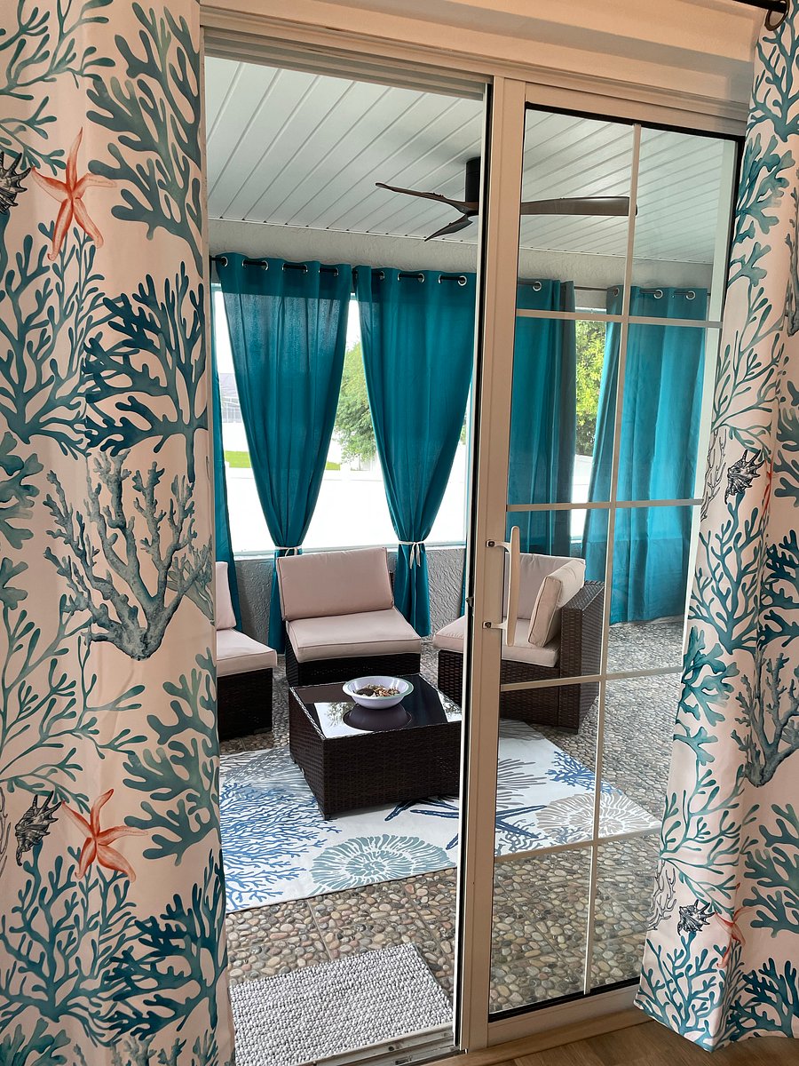 Screened Patio