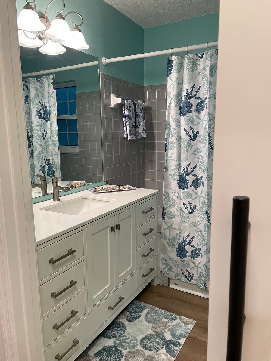 Second full bath