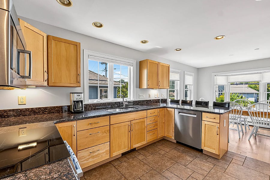 Furnished Finder property 1043729_1 photo 17