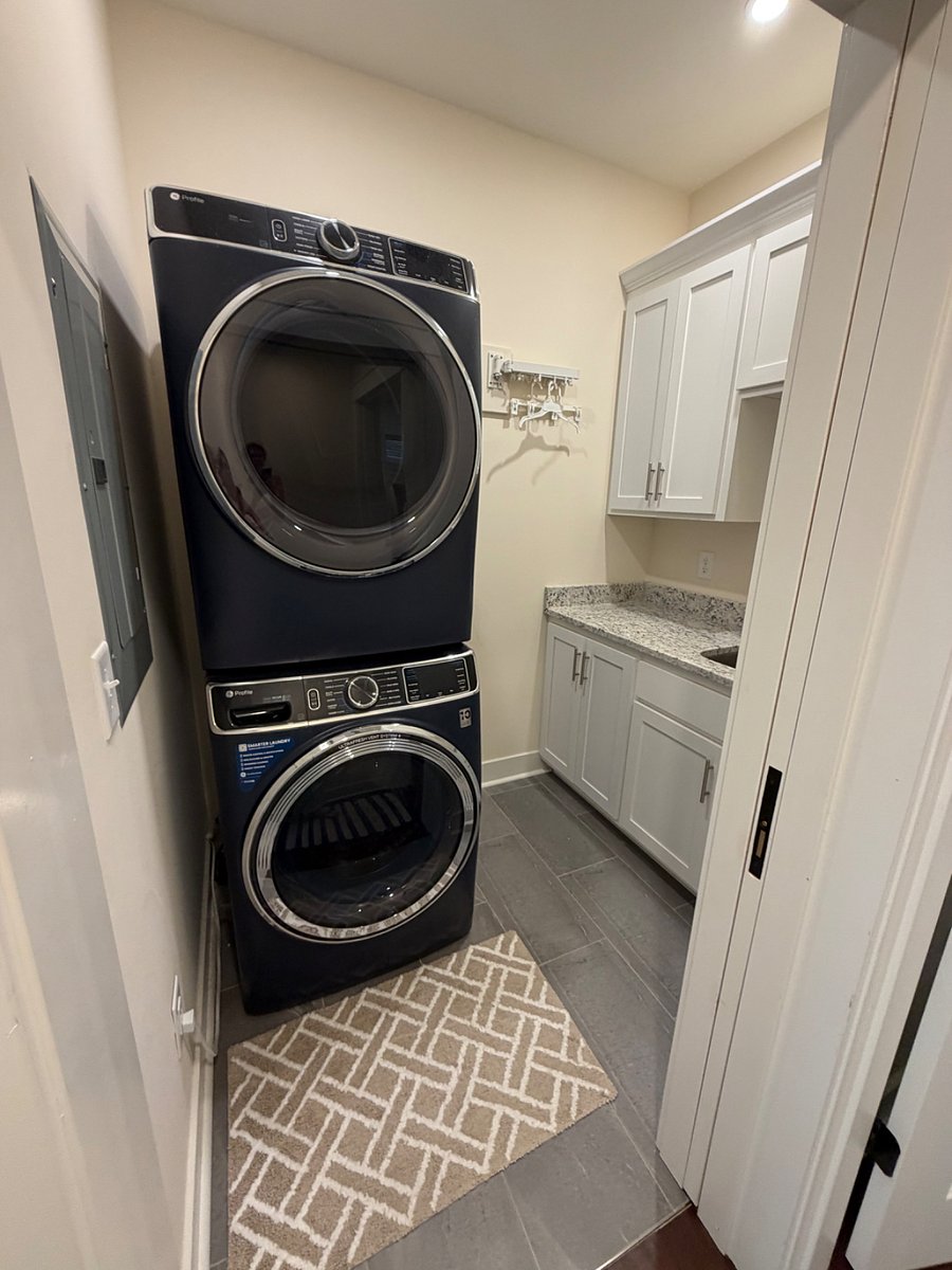 Furnished Finder property 1043734_1 photo 8