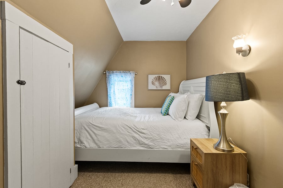 Furnished Finder property 1043735_1 photo 15