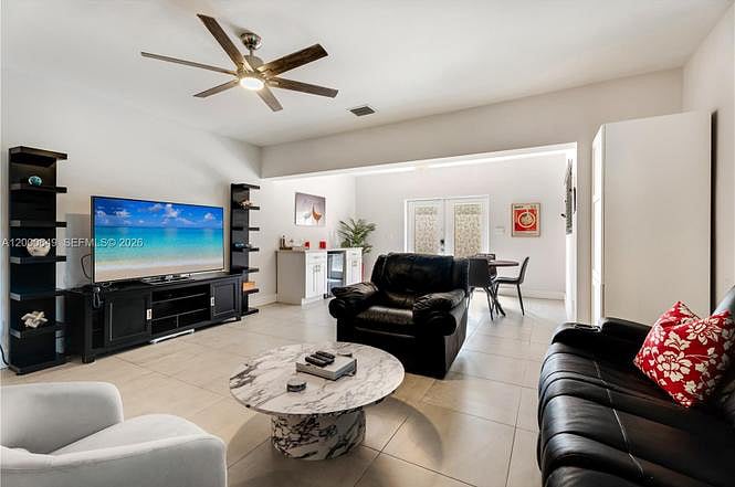 Furnished Finder property 1043744_1 photo 4
