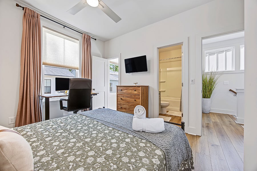Furnished Finder property 1043753_1 photo 19