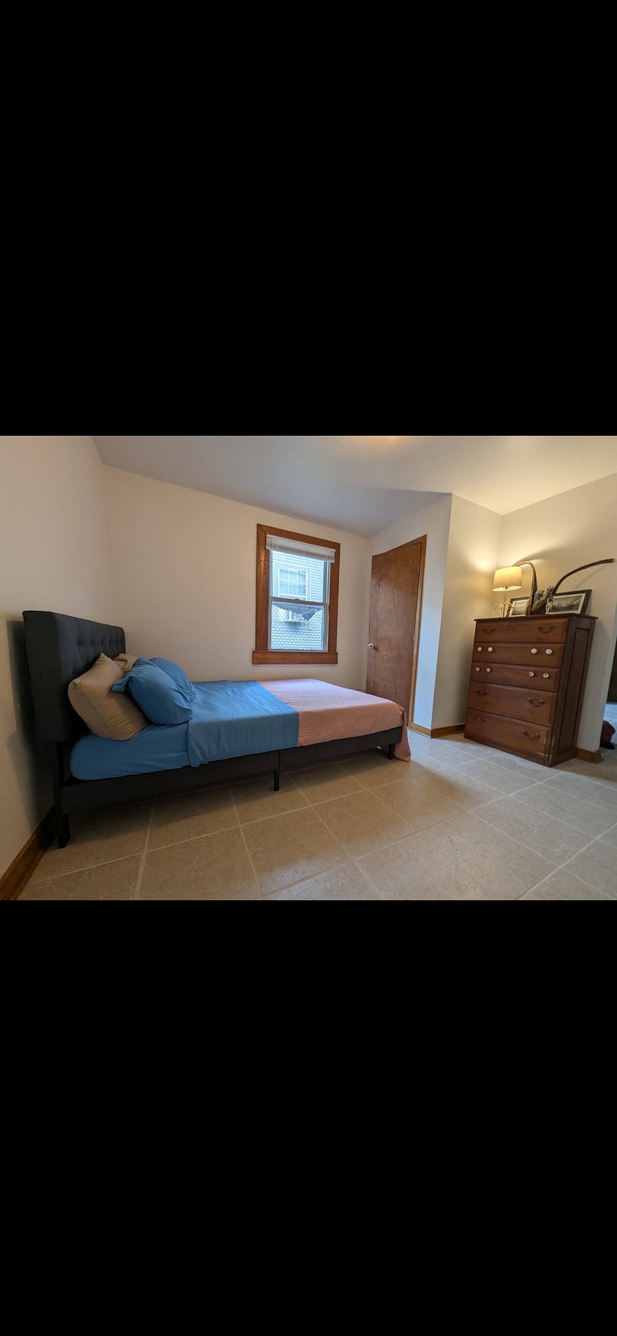Furnished Finder property 1043757_1 photo 3