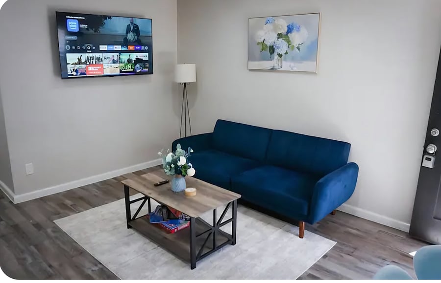Furnished Finder property 1043762_1 photo 2