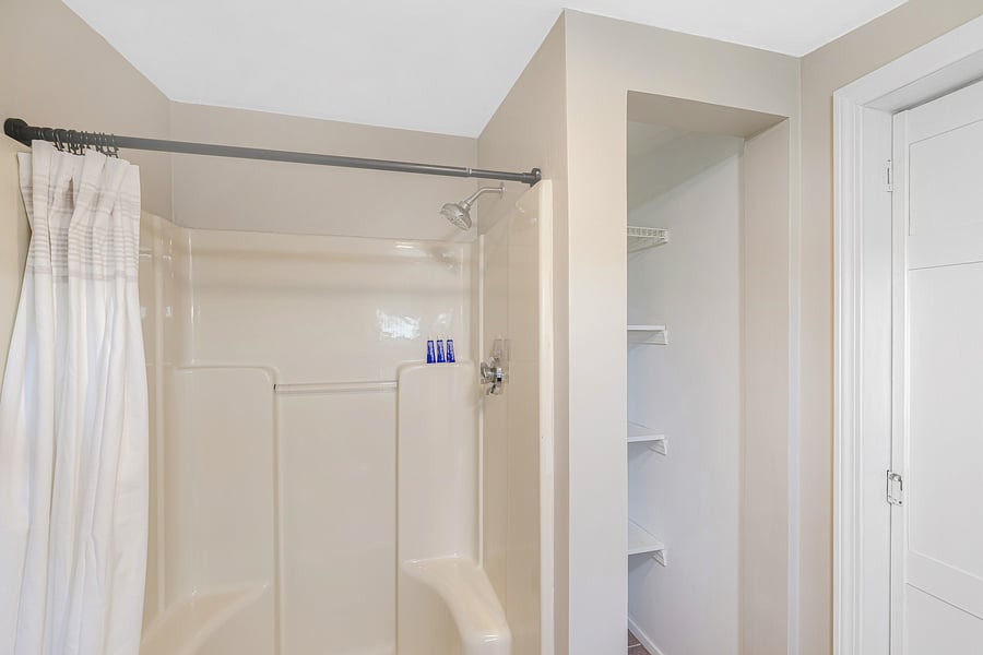 Furnished Finder property 1043766_1 photo 41