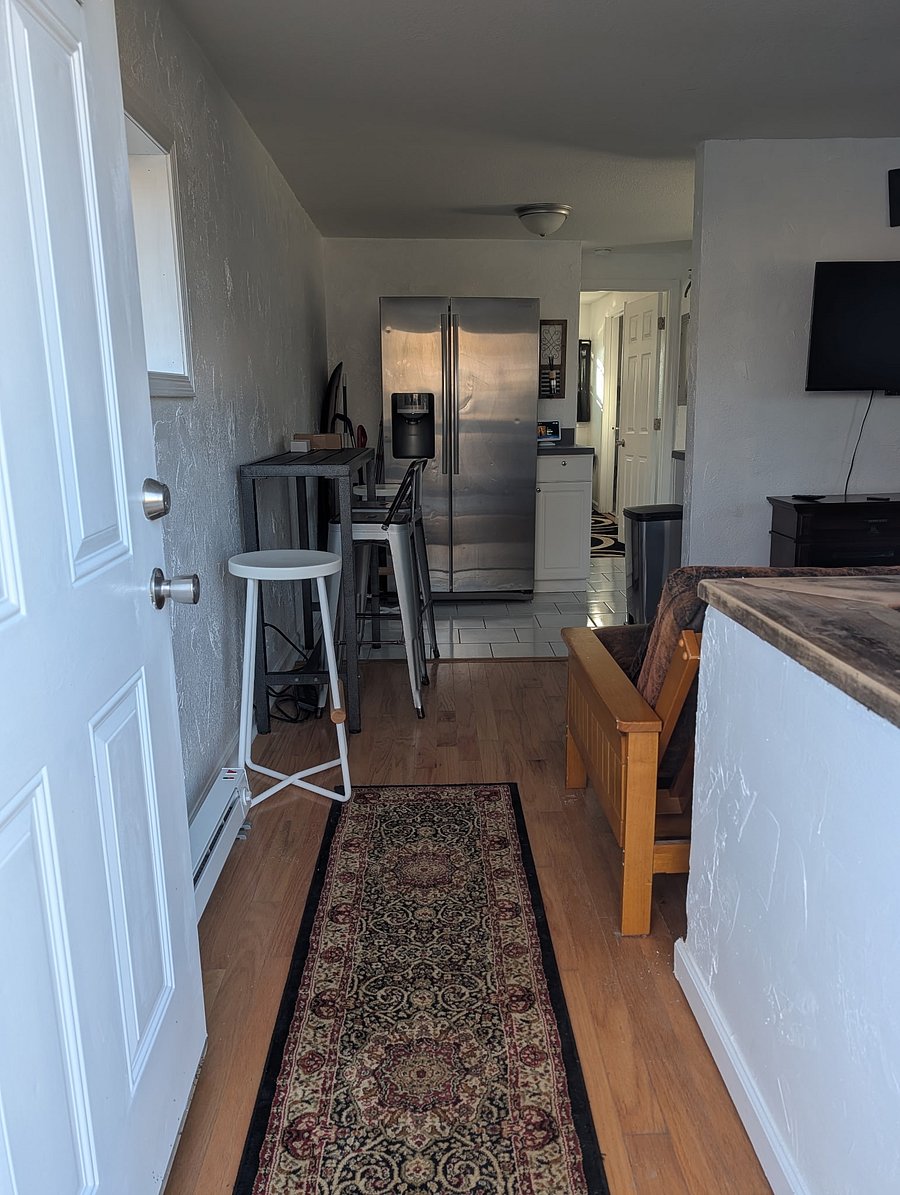 Furnished Finder property 1043770_1 photo 4