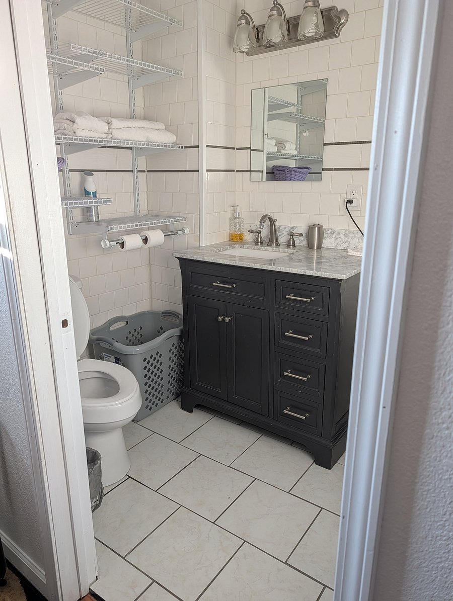 Furnished Finder property 1043770_1 photo 13
