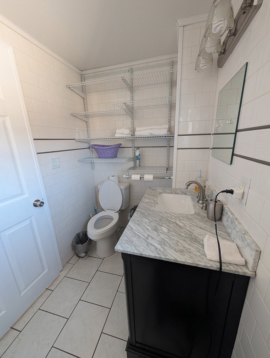 Furnished Finder property 1043770_1 photo 14