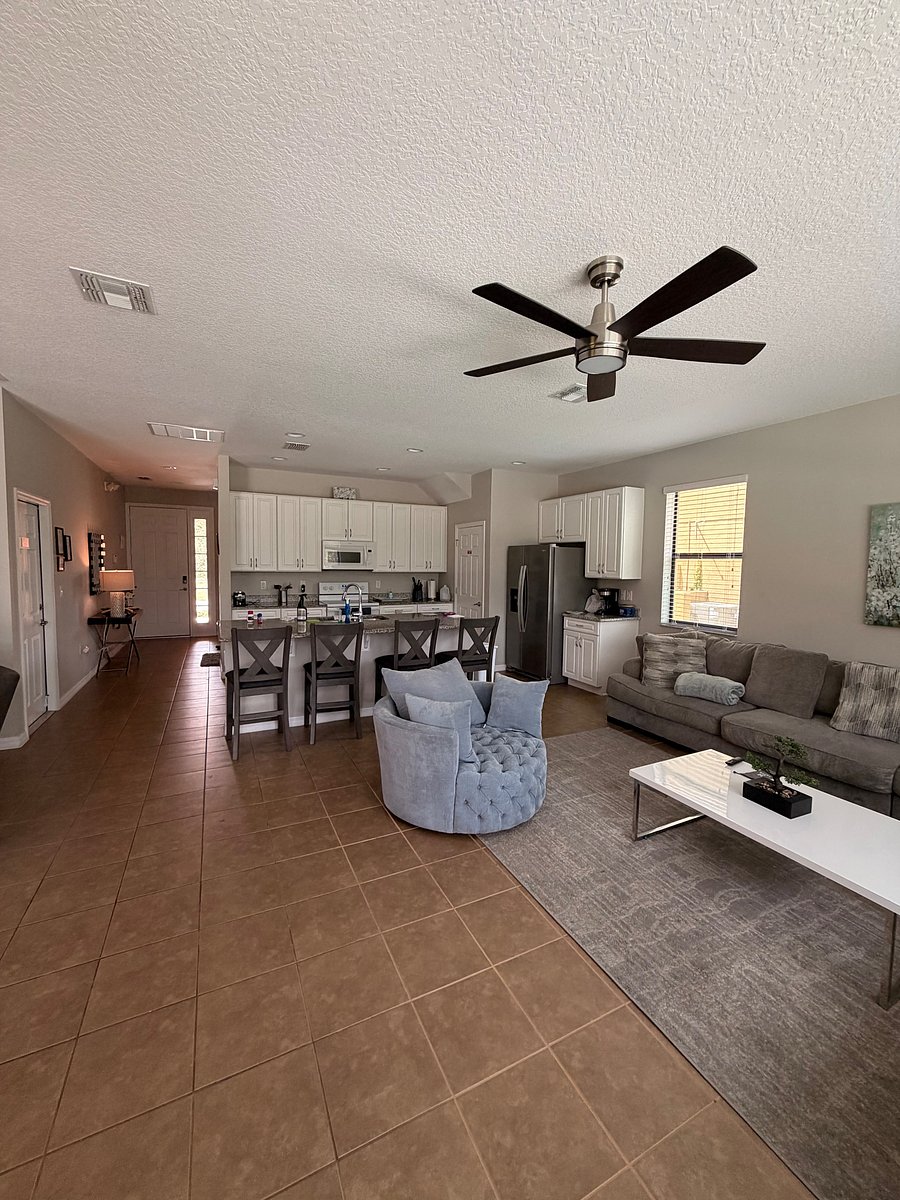 Furnished Finder property 1043778_1 photo 3