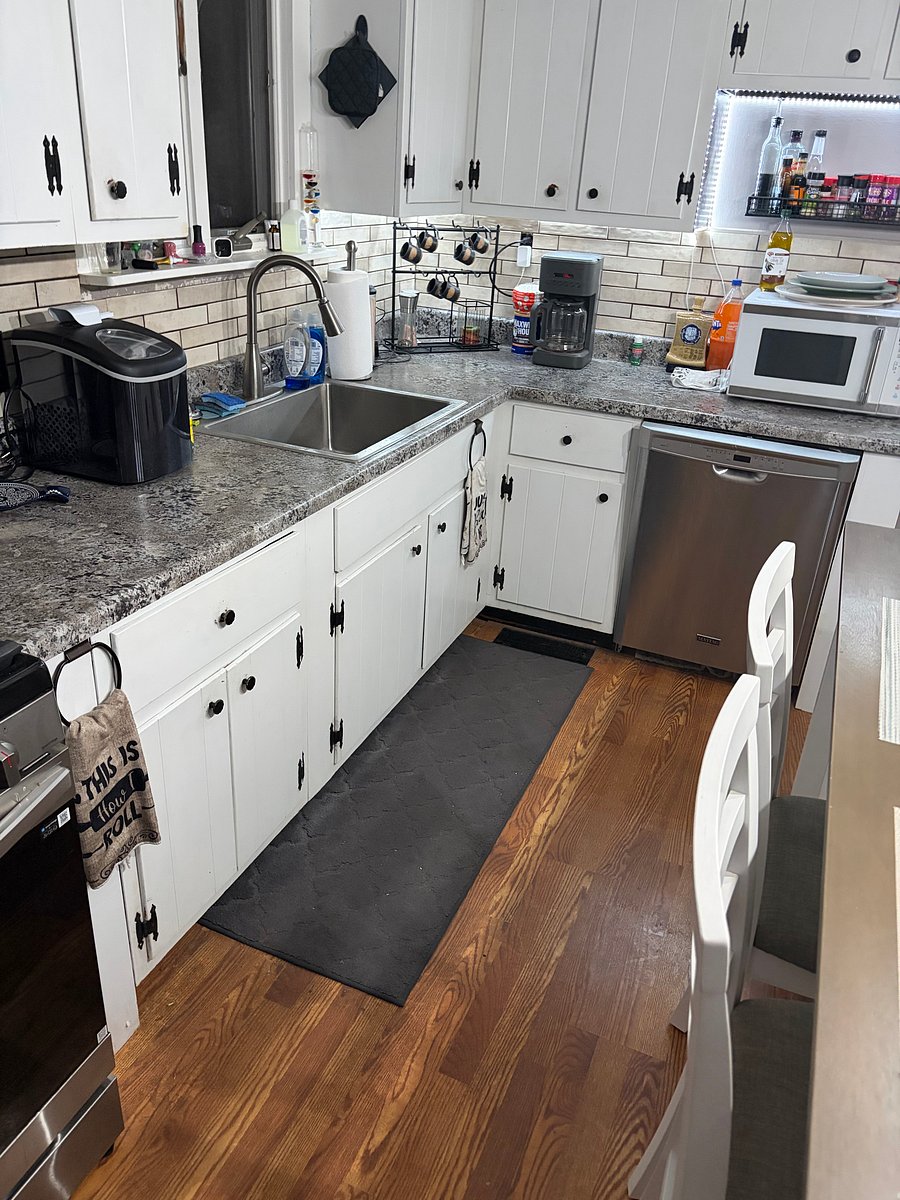 Furnished Finder property 1043780_1 photo 3