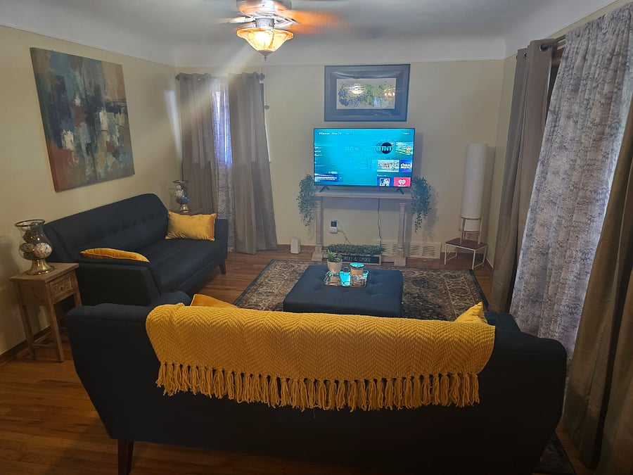 Furnished Finder property 1043788_1 photo 3