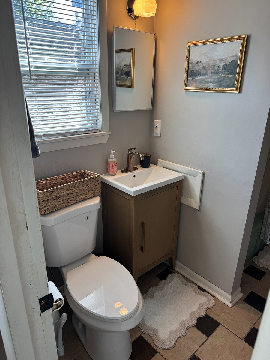 Furnished Finder property 1043795_1 photo 9