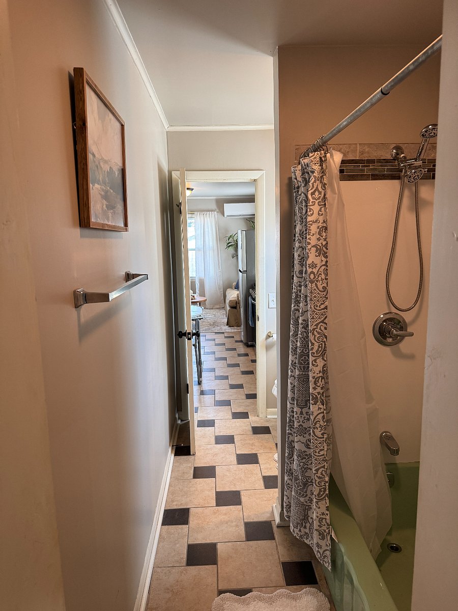 Furnished Finder property 1043795_1 photo 10