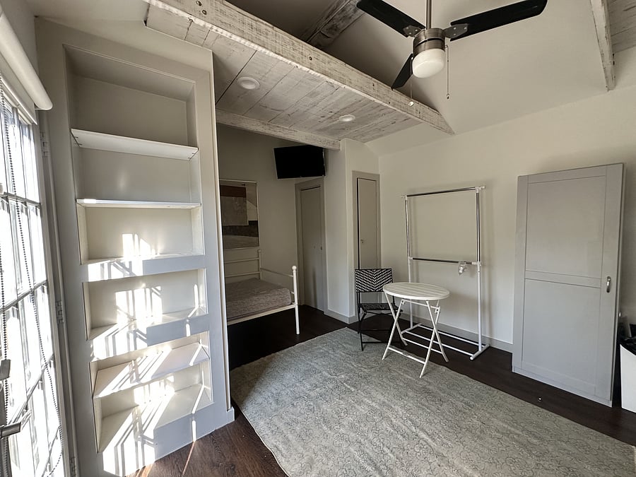 Furnished Finder property 1043796_1 photo 7