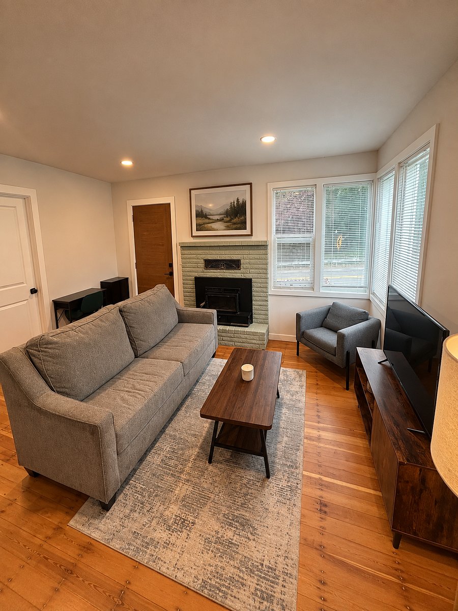 Furnished Finder property 1043815_1 photo 4