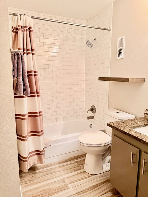 Furnished Finder property 1043834_1 photo 11