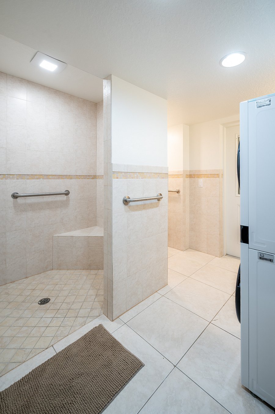 Furnished Finder property 1043844_1 photo 11