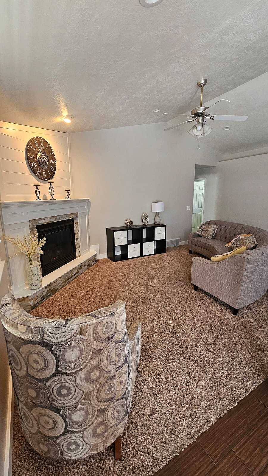 Furnished Finder property 1043856_1 photo 4