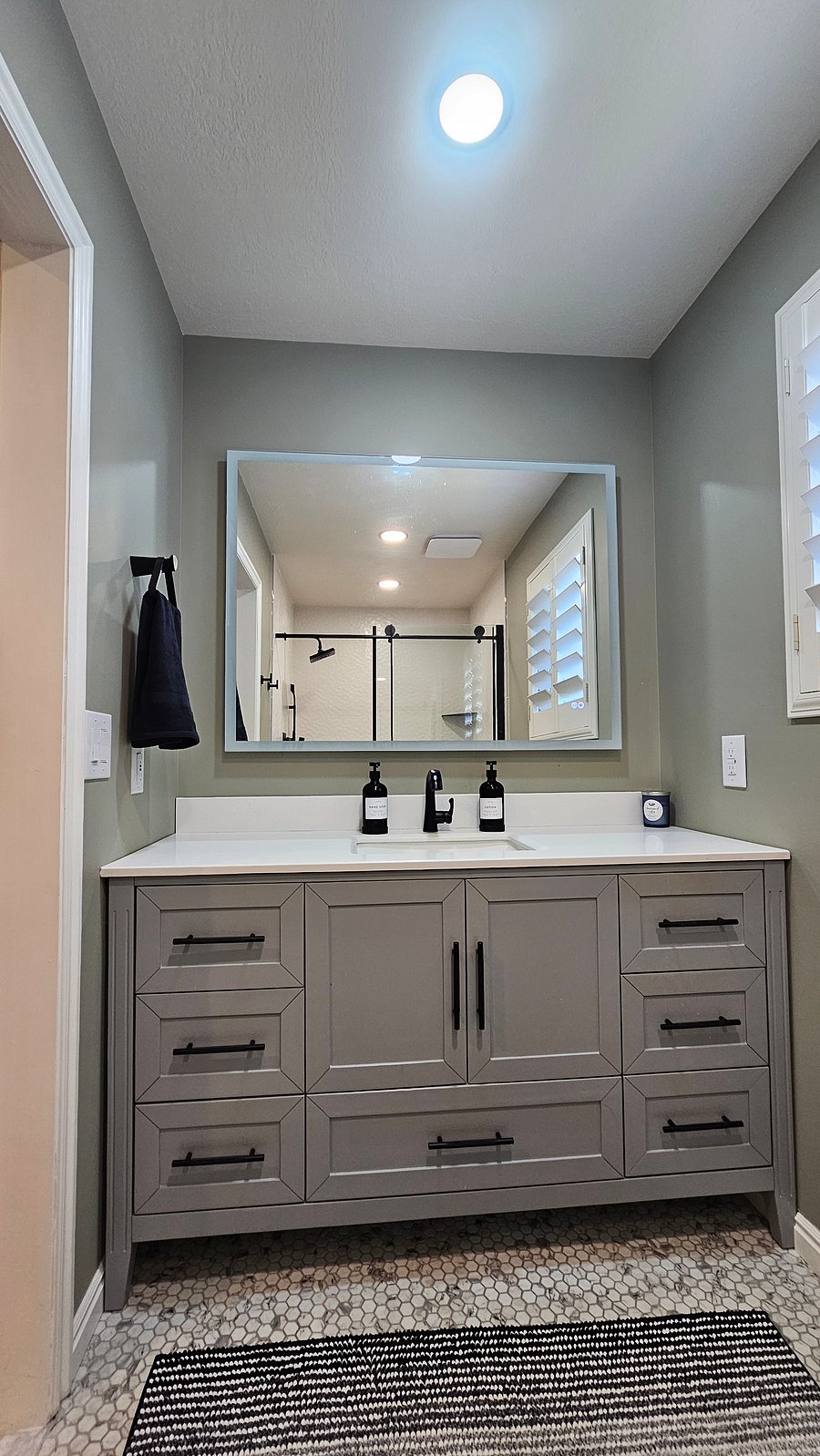 Furnished Finder property 1043856_1 photo 14