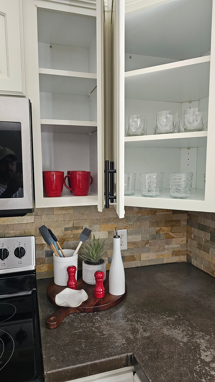 Furnished Finder property 1043856_1 photo 7