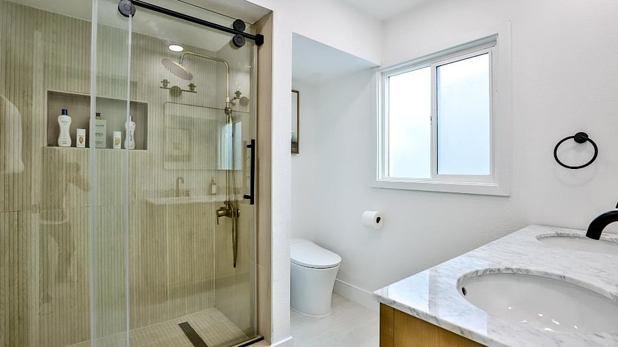 Furnished Finder property 1043860_1 photo 12