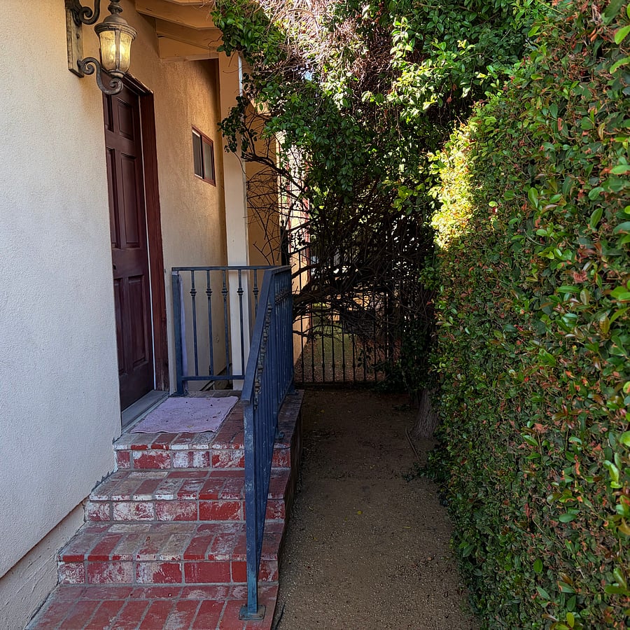 Furnished Finder property 1043864_1 photo 10