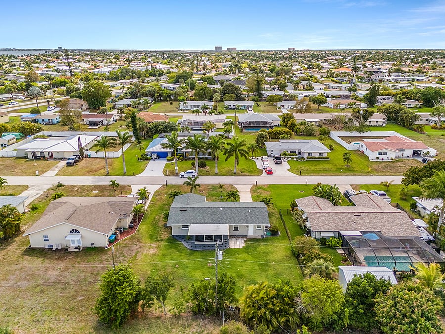 Furnished Finder property 1043871_1 photo 16
