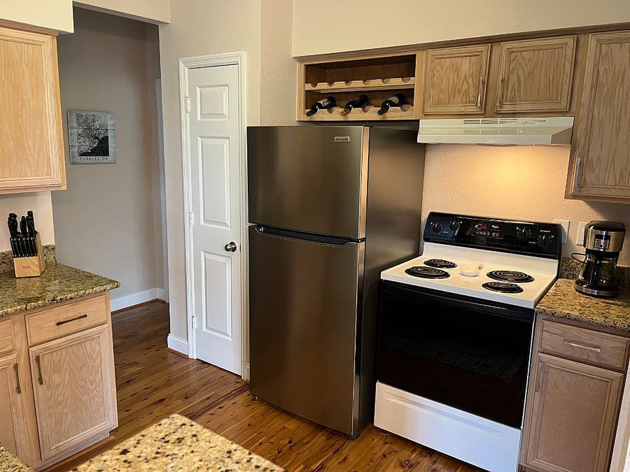 Furnished Finder property 1043876_1 photo 10