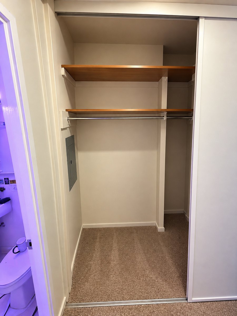 Furnished Finder property 1043877_1 photo 12