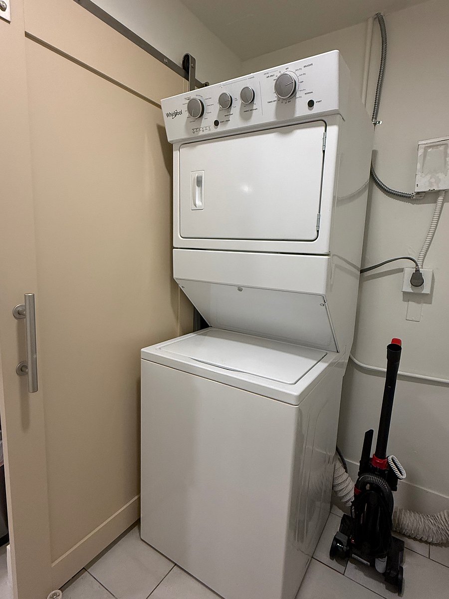 Furnished Finder property 1043878_1 photo 8