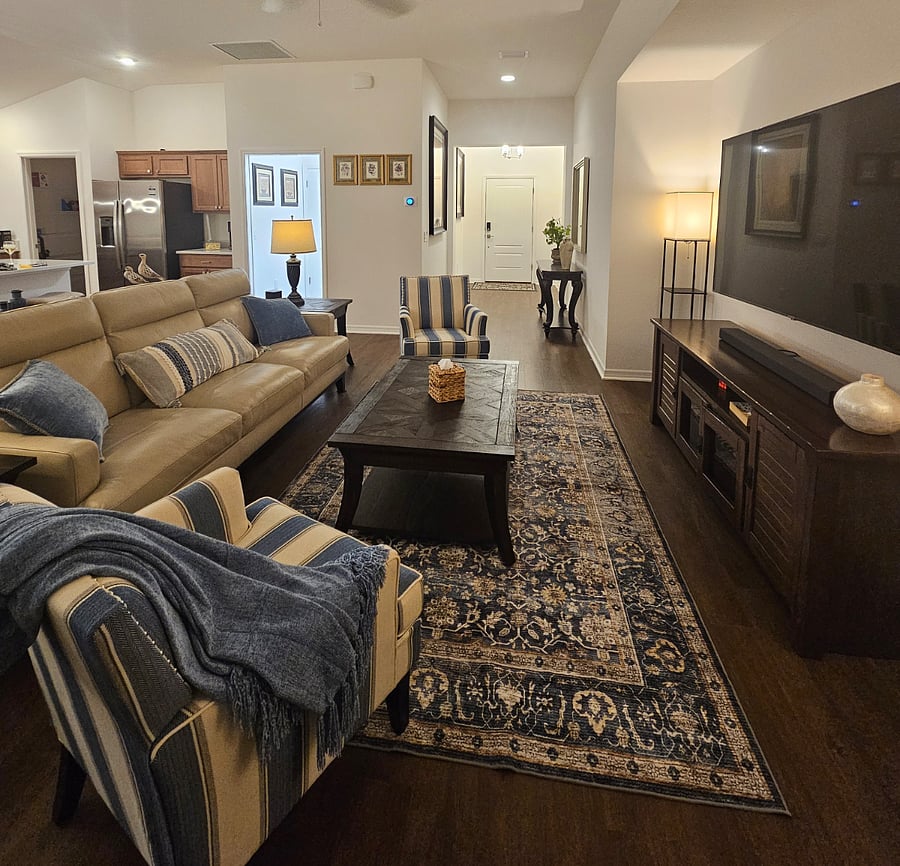 Furnished Finder property 1043890_1 photo 3