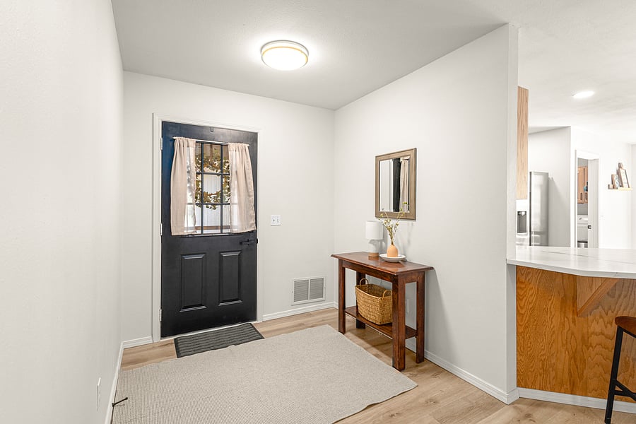 Furnished Finder property 1043898_1 photo 14