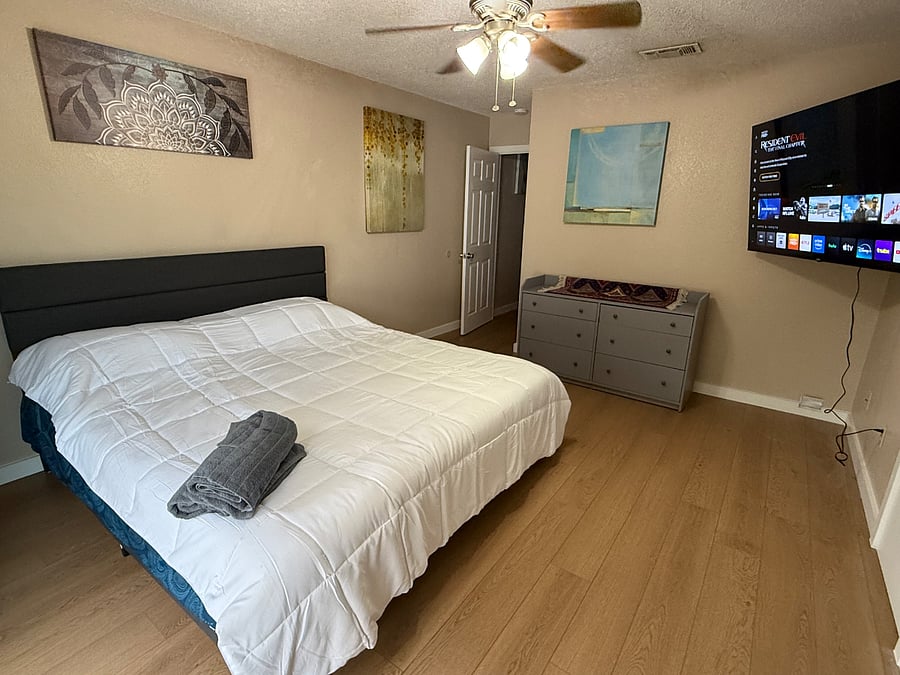 Furnished Finder property 1043902_1 photo 3
