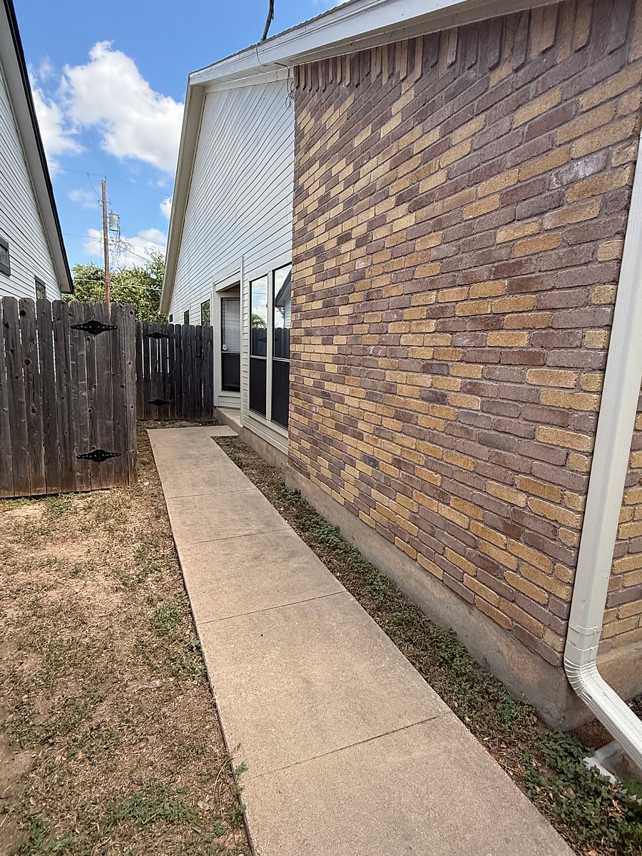 Furnished Finder property 1043902_1 photo 17